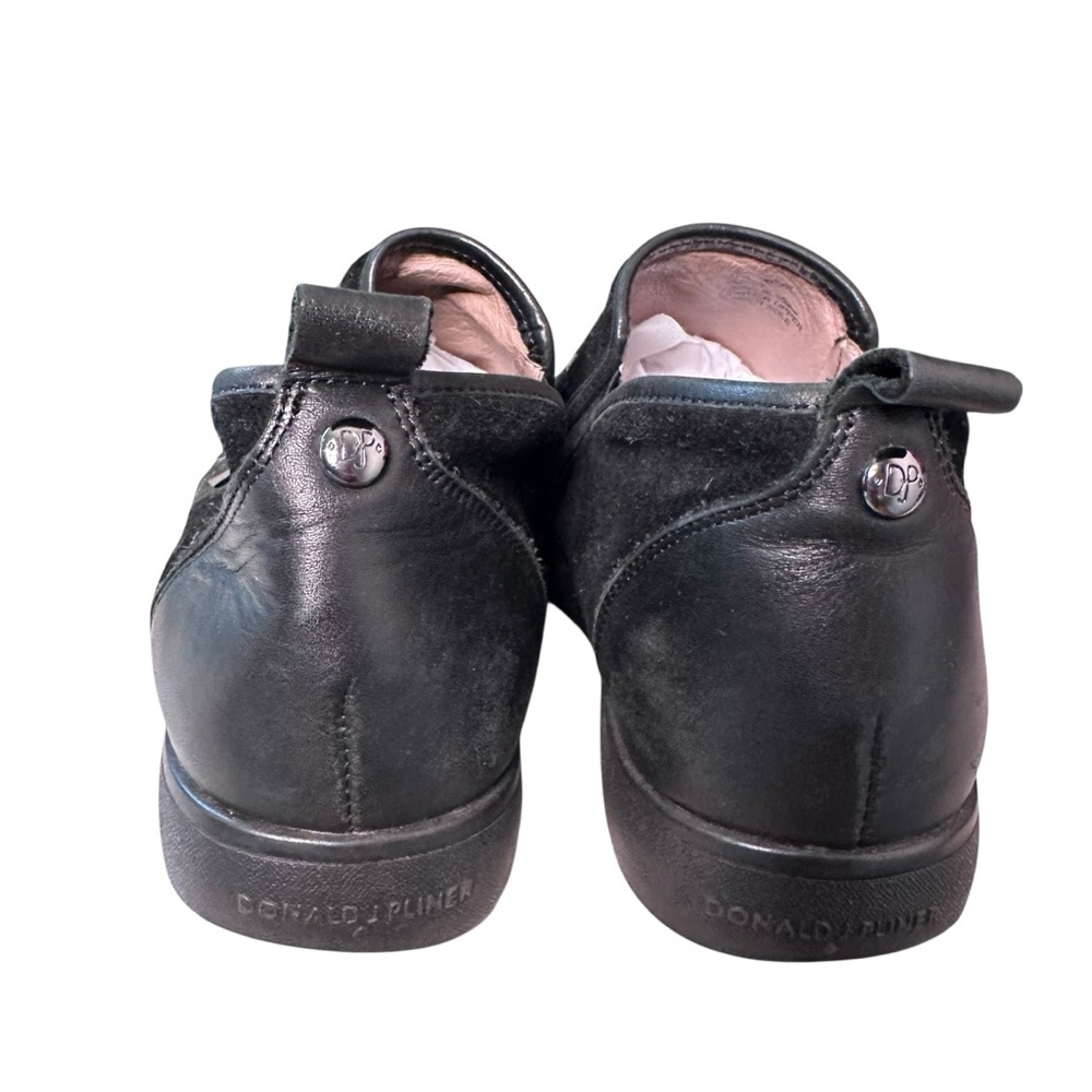 Donald J Pliner Mylasp Embellished Floral Black Suede Sneaker Size 7 - Picture 6 of 16